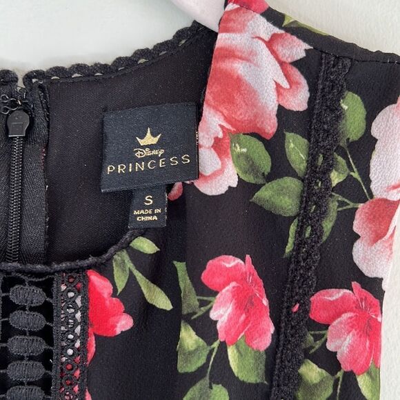 Disney Princess Black and Rose Sleeveless Fit and Flare Eyelet Dress Size Small - Picture 12 of 15